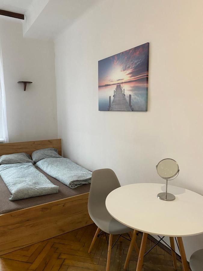 קרקוב Classy Rooms In Old Town מראה חיצוני תמונה
